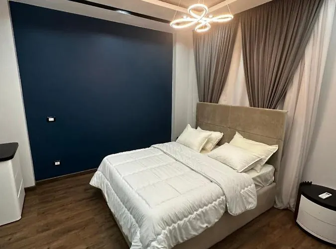 Cozy Elite One Bedroom Apartment